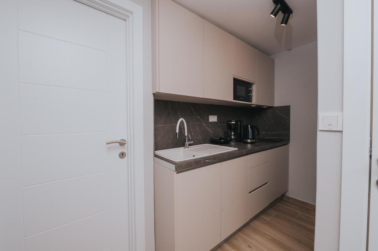 Apartments Virgine Maria I Башка Экстерьер фото
